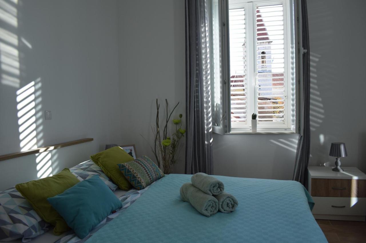 Apartamento Optimist Makarska Town Center Exterior foto