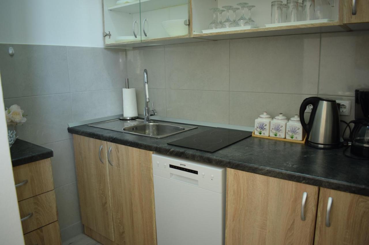 Apartamento Optimist Makarska Town Center Exterior foto