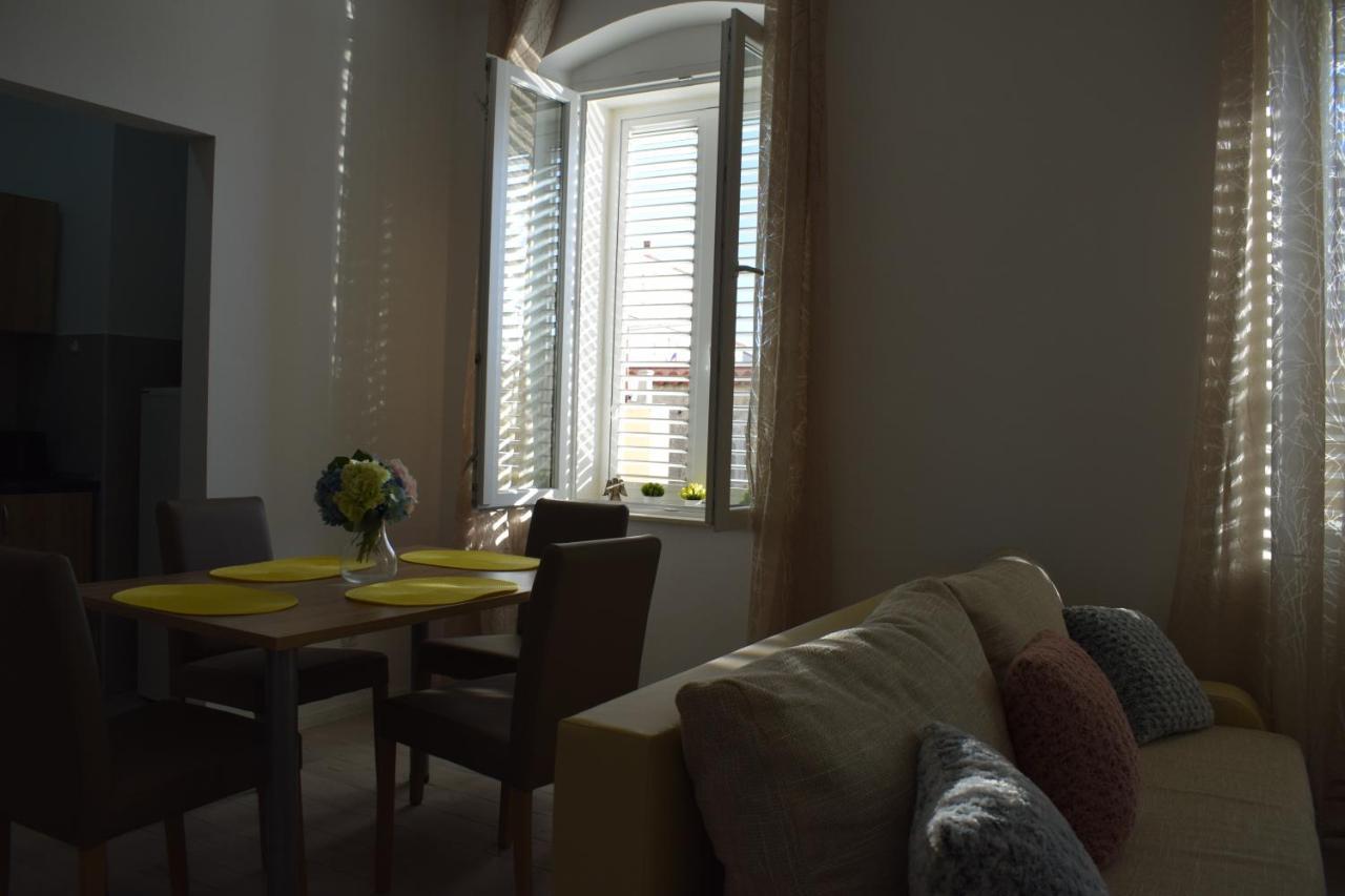 Apartamento Optimist Makarska Town Center Exterior foto