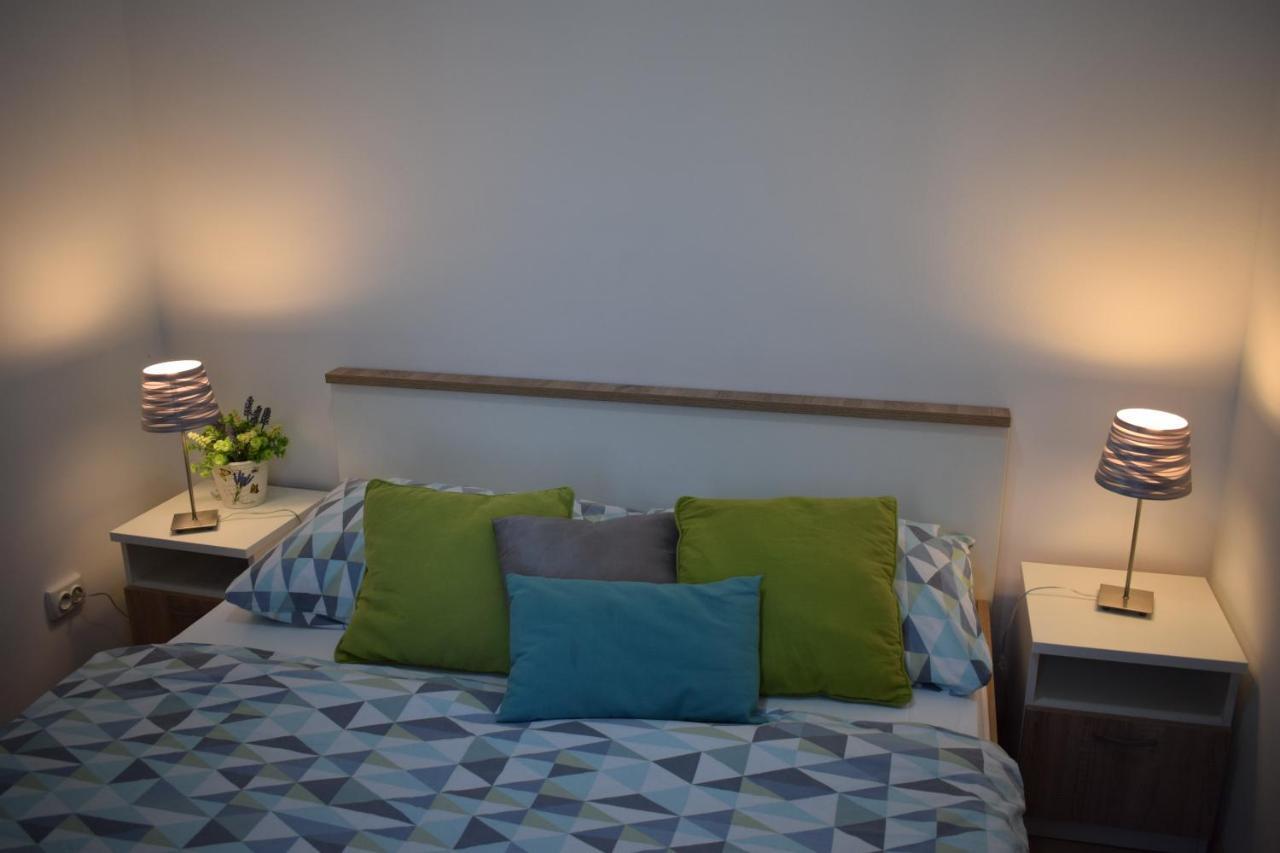 Apartamento Optimist Makarska Town Center Exterior foto