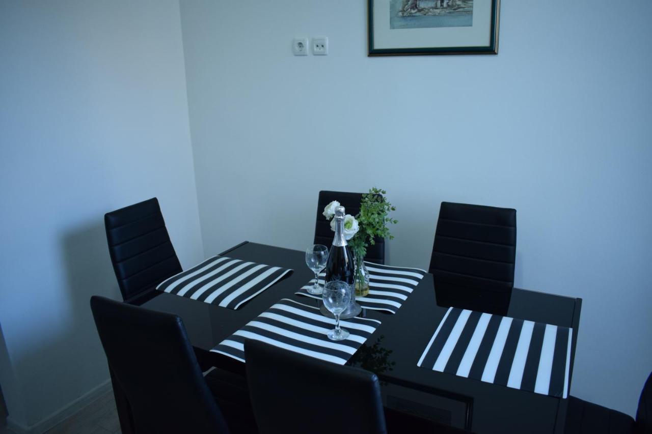 Apartamento Optimist Makarska Town Center Exterior foto