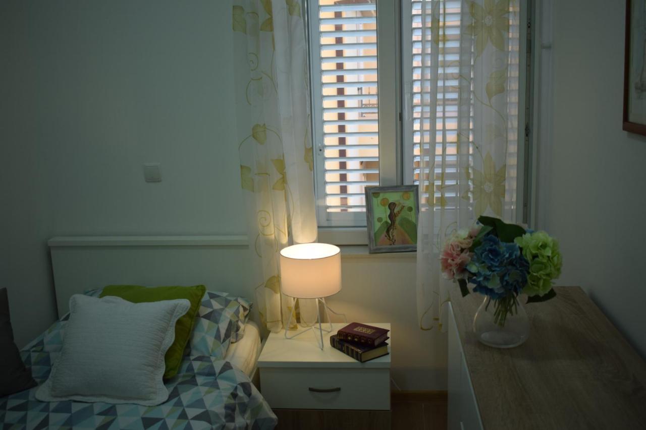 Apartamento Optimist Makarska Town Center Exterior foto
