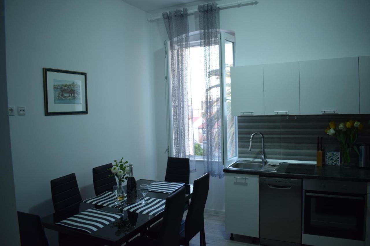 Apartamento Optimist Makarska Town Center Exterior foto